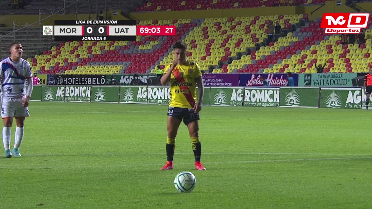 MORELIA LO GANA

Al minuto 69, Atlético Morelia marca de penal para poner el 1 por 0 ante Correcaminos.

#AtleticoMorelia #Correcaminos”