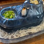 お家でいざ、流しそうめん!しかし思ったよりも激流だった。