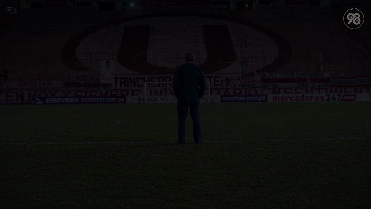 @Universitario's photo on Campeón