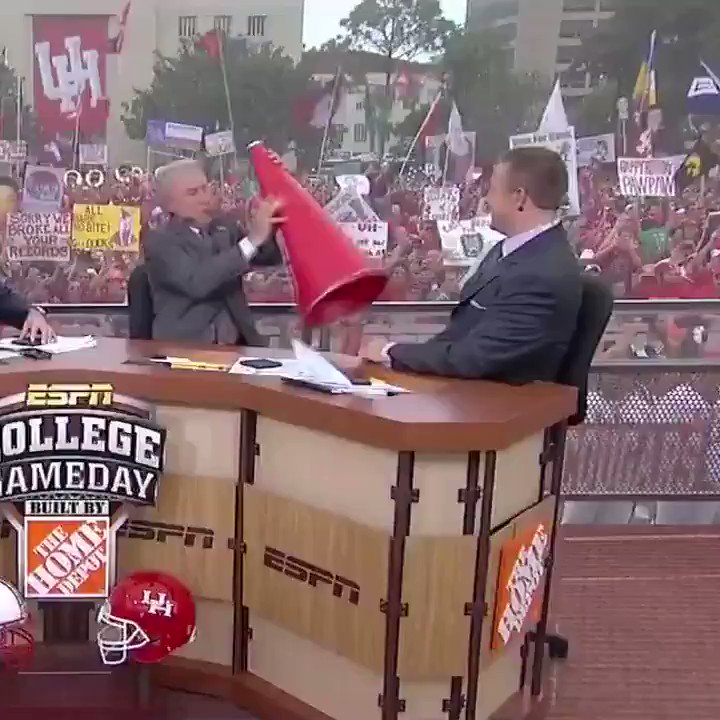 Happy 87th Birthday to the GameDay king himself, Lee Corso Only 3 more weeks until he\s back on our screens 