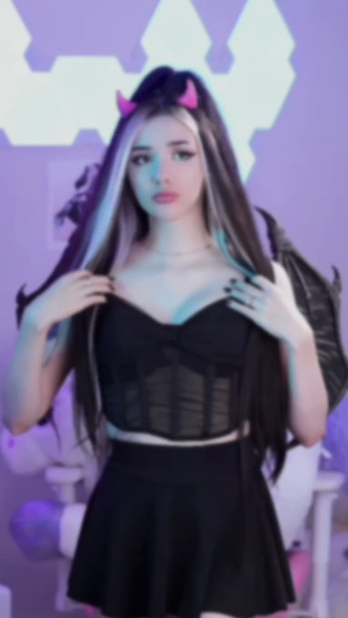 Demon gf https://t.co/S7i9k9TIX2