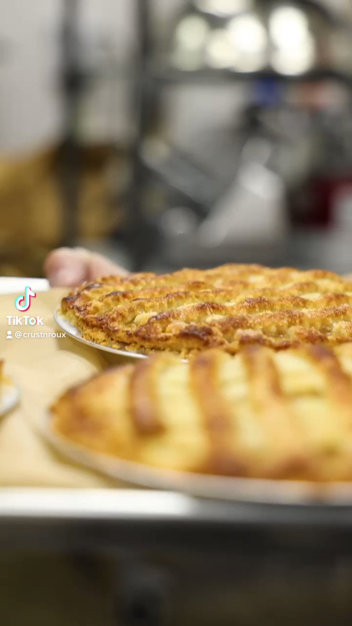 Crust & Roux (CrustnRoux) / Twitter