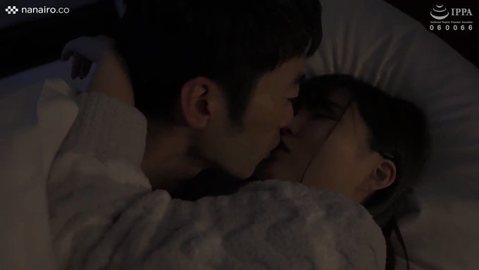 枢木あおいチャンのヤりたい要望きいたら、一晩中S〇Xすることに♡

感じてるところがかわいすぎ。 https://t.co/QFXHIlKzh3