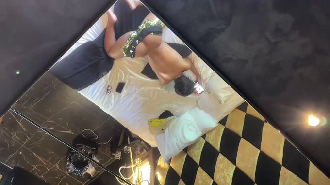 Filming ceiling mirror videos for you! ⚱️ https://t.co/CfOPJJIaso