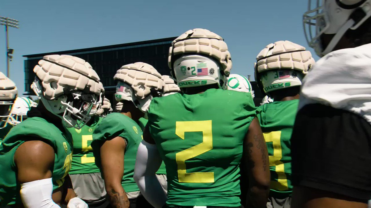 Oregon Football on X: 𝐎𝐫𝐞𝐠𝐨𝐧 𝐅𝐨𝐨𝐭𝐛𝐚𝐥𝐥: 𝐆𝐚𝐦𝐞