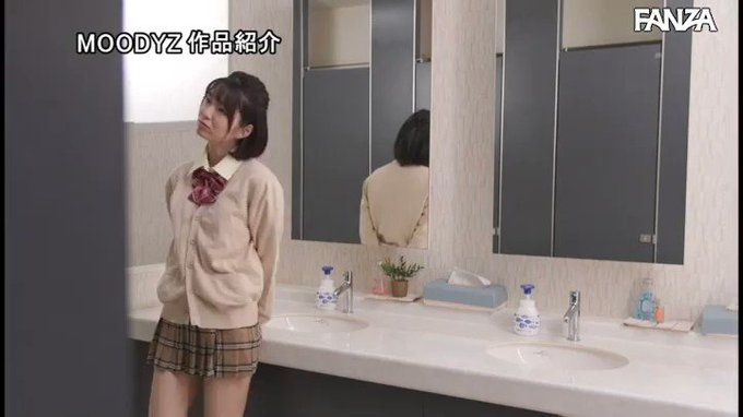 「先生ぇ唾液でベトベトだね…もっと飲みたい？」 からかい上… 倉本すみれ https://t.co/ijWtTTeL77