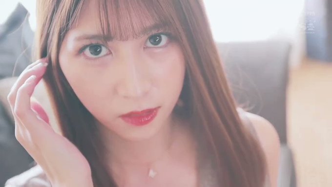 元芸能人が魅せる本気の濃密セ○クス。
 https://t.co/NMmZdUdzSO