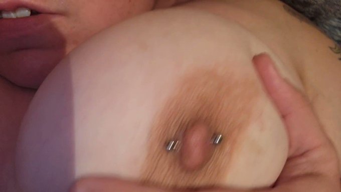 Don't mind me, just playing with my pierced nipple!!! #onlyfans #nsfwtwtًً  #PiercedNips #BBW #hotwife