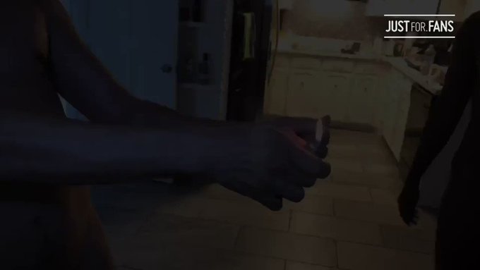 A new JFF superfan is enjoying my 32 videos, 443 photos. See ALL my content at: https://t.co/Ri0aiFXphq