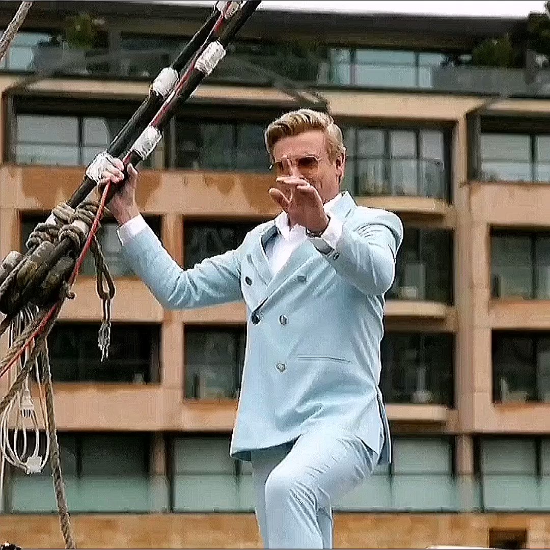 Happy birthday rhys darby! 