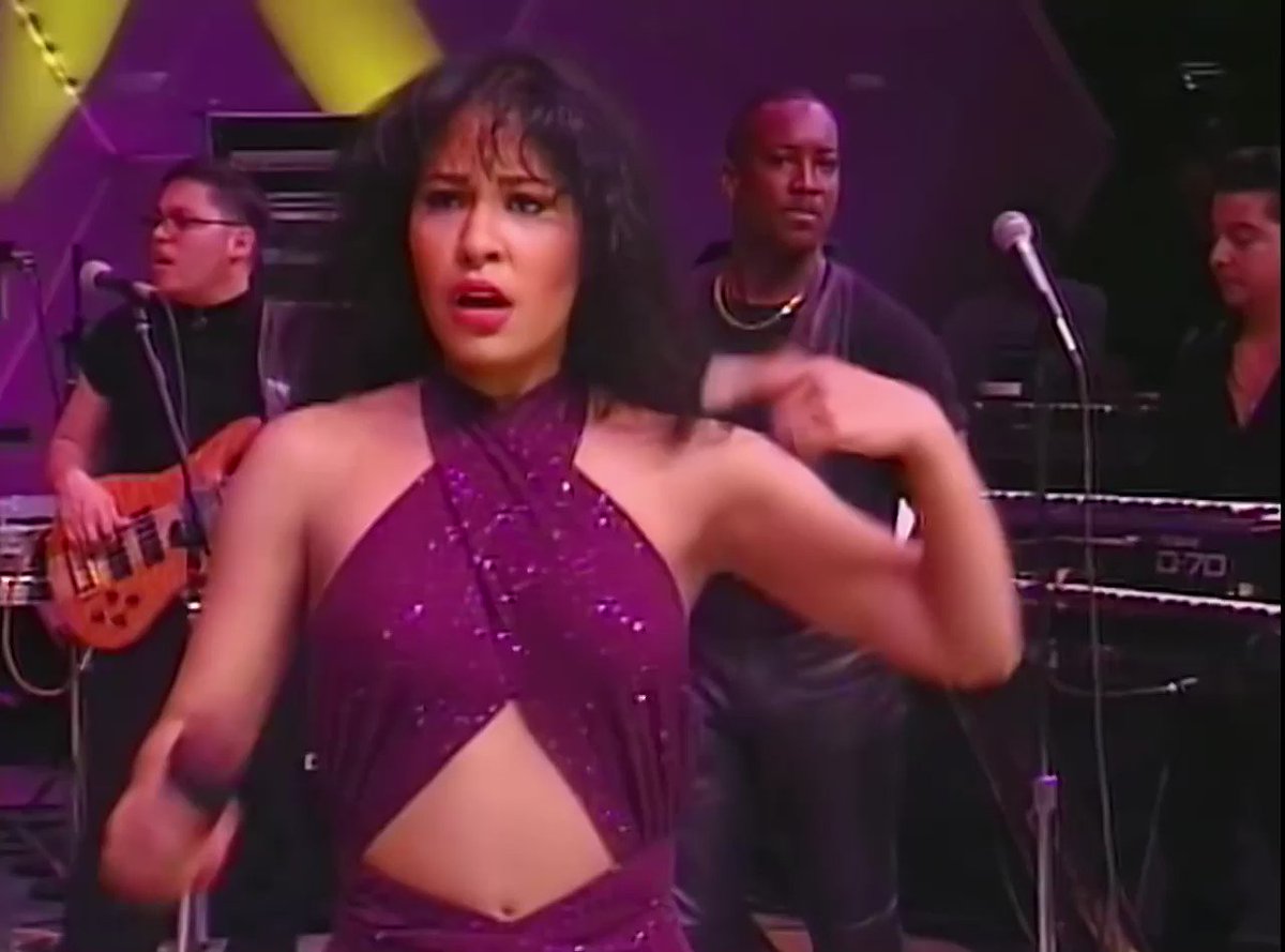 RT @MAGlK666: Selena quintanilla you'll always be famous https://t.co/PUhYTP6Az9