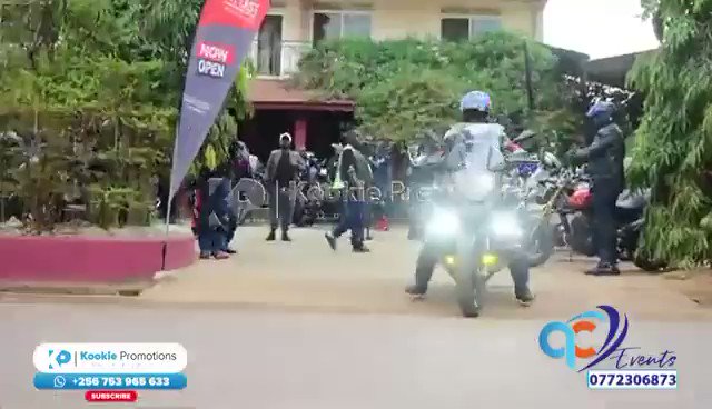 Retweet for awareness.🏍️📢
1⃣Rider and pillion passengers  must always wear a crash helmet.
2⃣Make sure your motorcycle has functional brakes 
3⃣Motorcyclists are reminded to be alert for other users. #Roadsafety #Roadsafetyug @faithkatarekwa @MoWT_Uganda https://t.co/EUFFKaTNzy