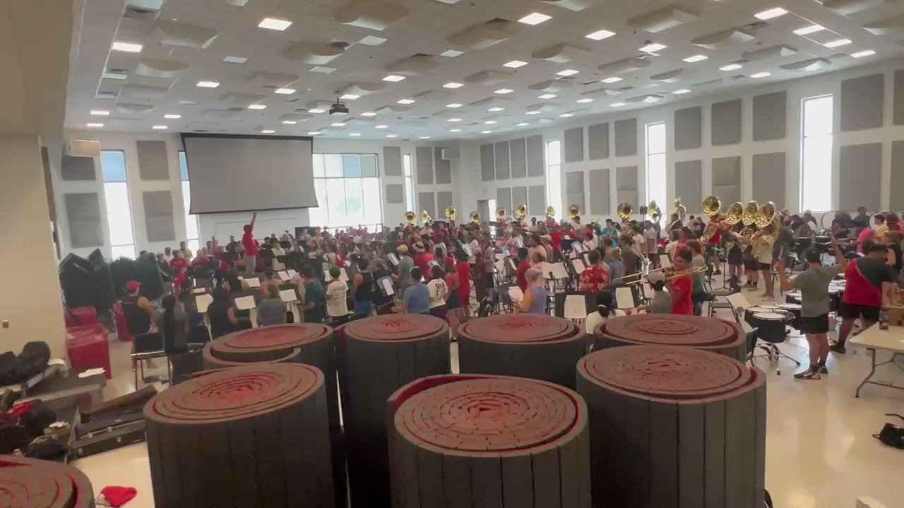 Larry Hart (CoachLarryHart) / Twitter