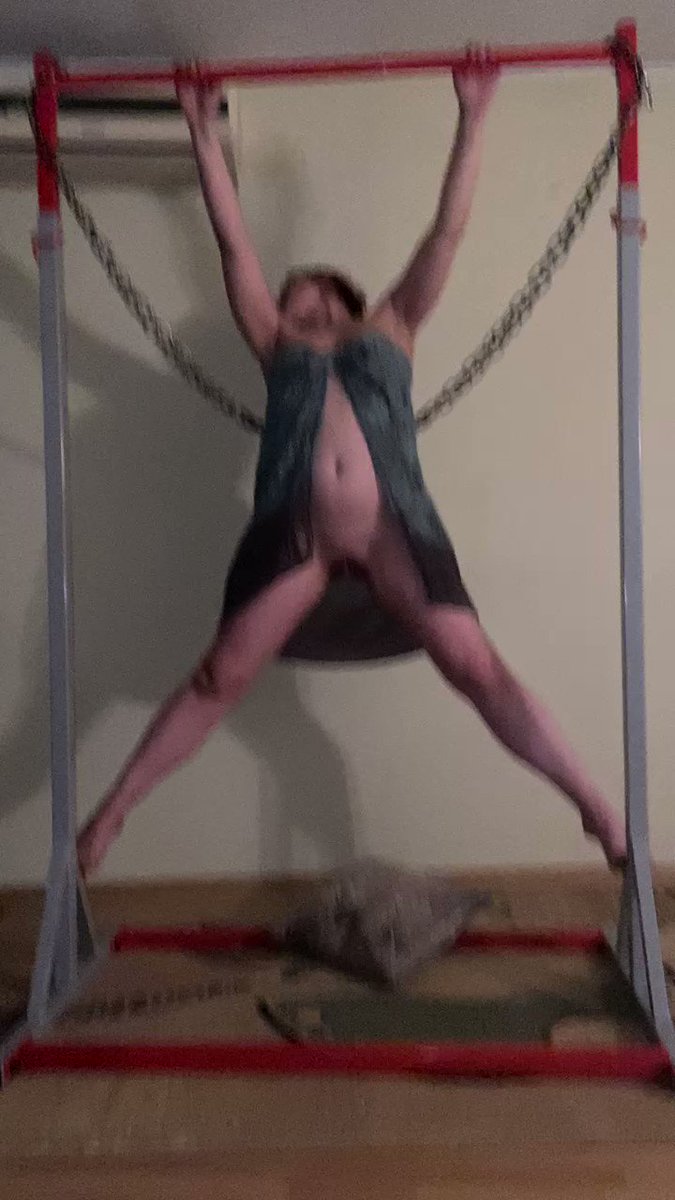 Model - Elena917 fuckmachine