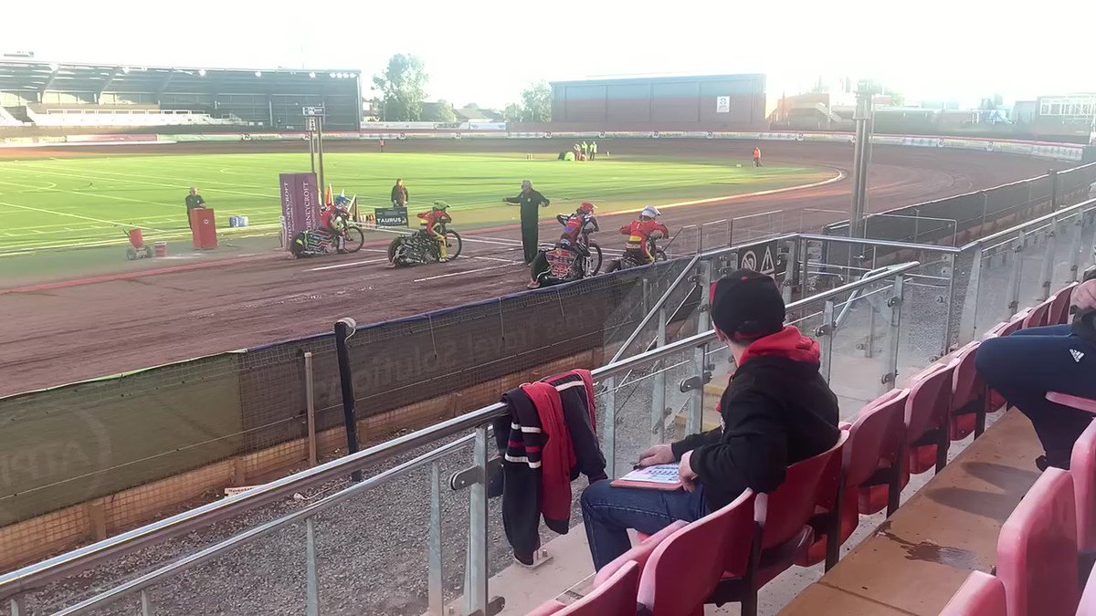 Speedway Updates On Twitter Slow Motion Of The Start Of Heat 1 From 