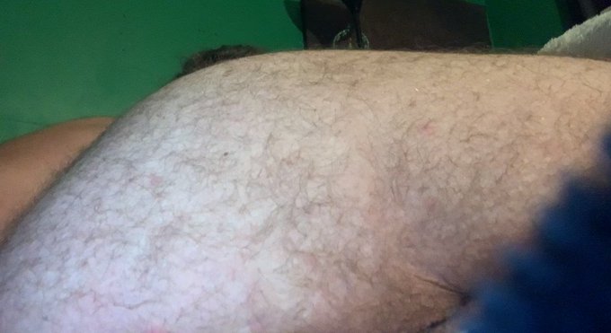 Missing out here could be a moot with my snap playing and sexting https://t.co/TBJZkG79cN