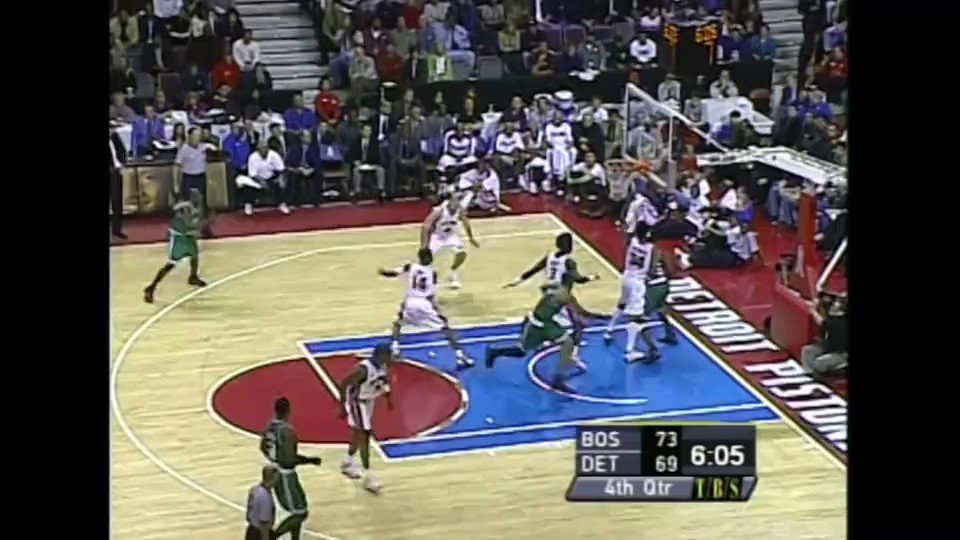 Happy Birthday to Hall of Famer Ben Wallace! 