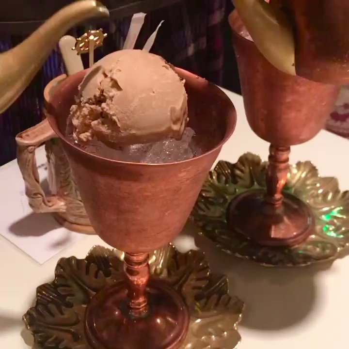 芸術的！珈琲美学アベのモカクリームオーレ！