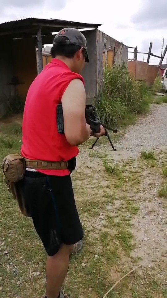 スナイパー on Twitter 