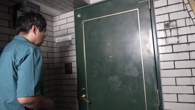 ちょっとした隙間時間に、パートナーが寝ている隙に、思い立った時に連絡してサクッと不倫！都合のいい方の家に赴いて玄関先で…(*´艸｀*) https://t.co/iLrHJ03FrG