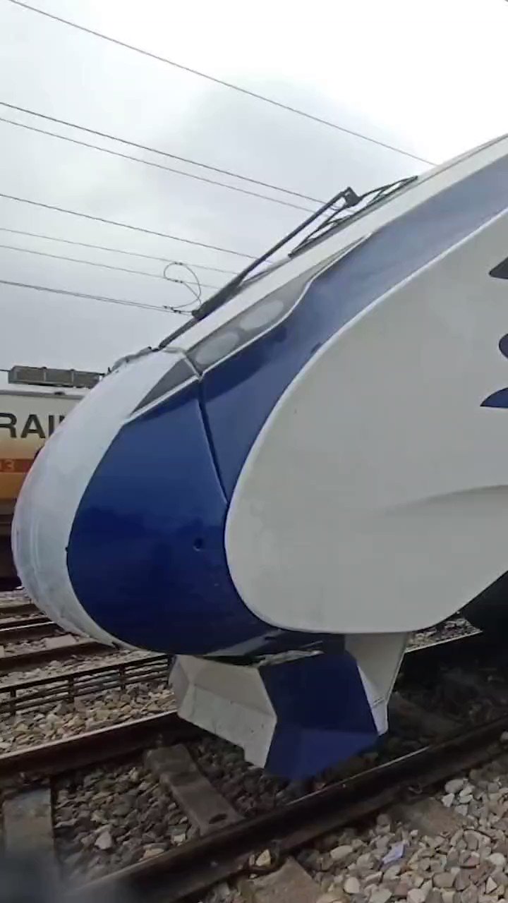 Western Railway on Twitter "Oscillation trial of VandeBharat Train