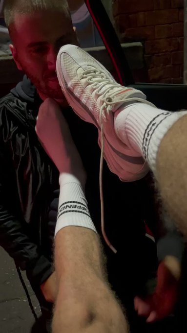 THIS LITTLE SLUT CAME OUT THE BUSHES!?GOT ON HIS KNEES AND WORSHIPPED MY TRAINERS! TRINITYWAY SLAGS YOU