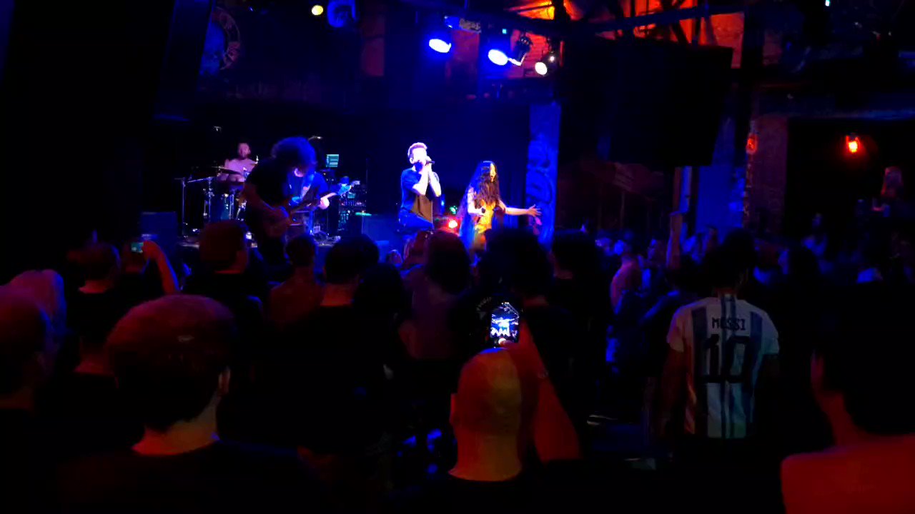 monuments-thisismonuments-twitter