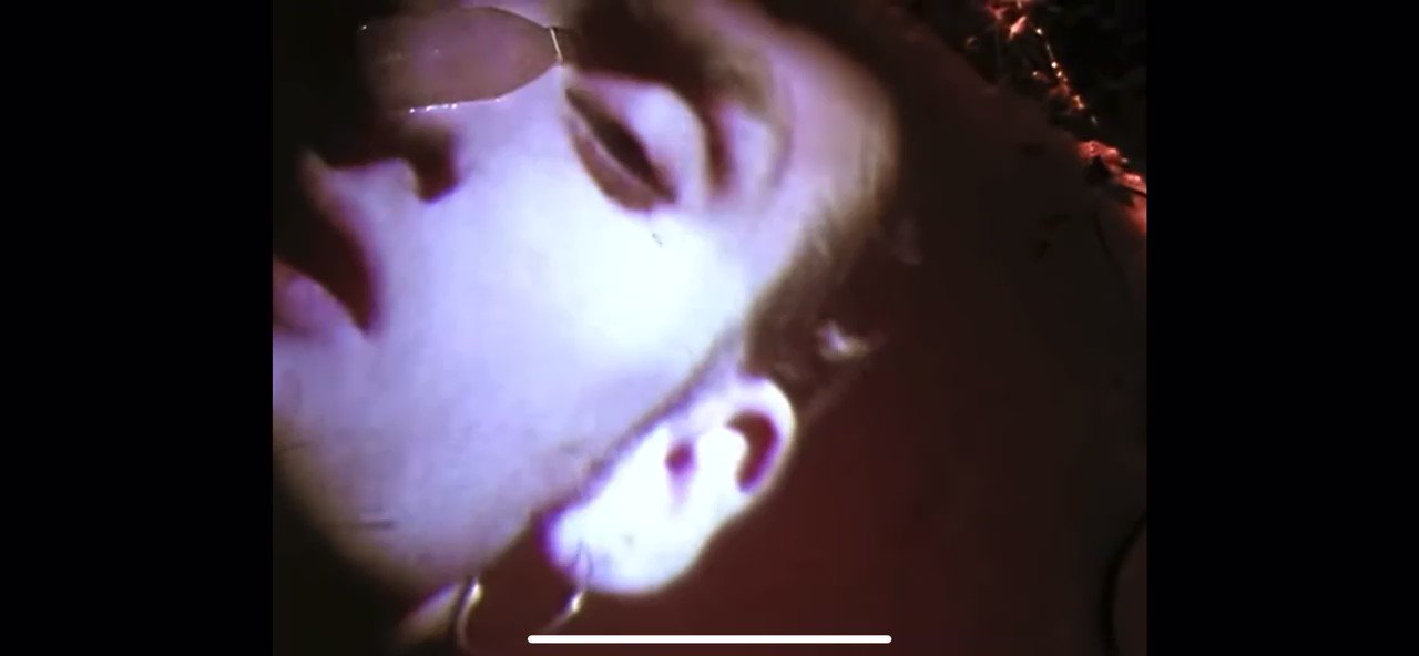 IT S THAT DAY! Happy Birthday Layne Staley you are gone but not forgotten  