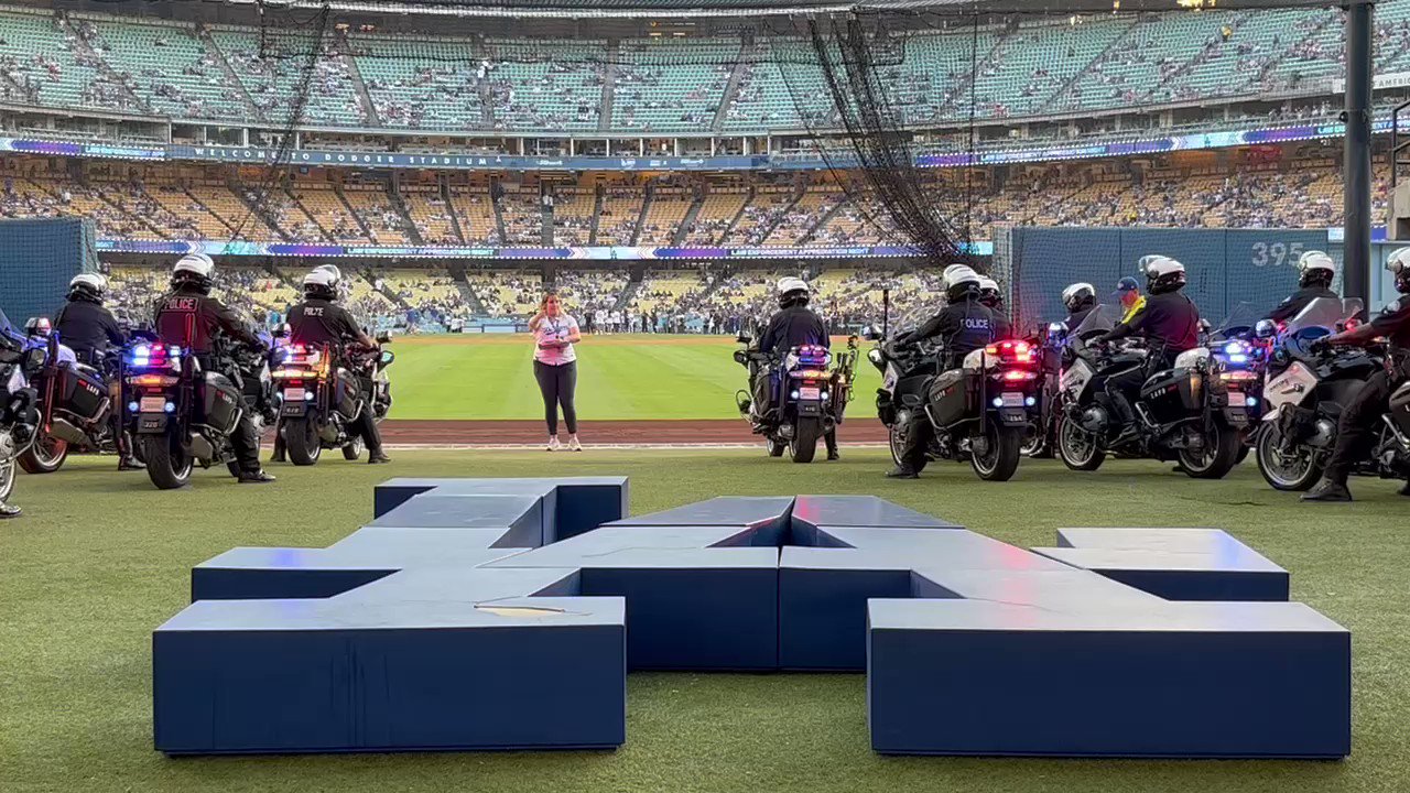 Chief Michel Moore on Twitter "Dodgers honoring Law Enforcement with