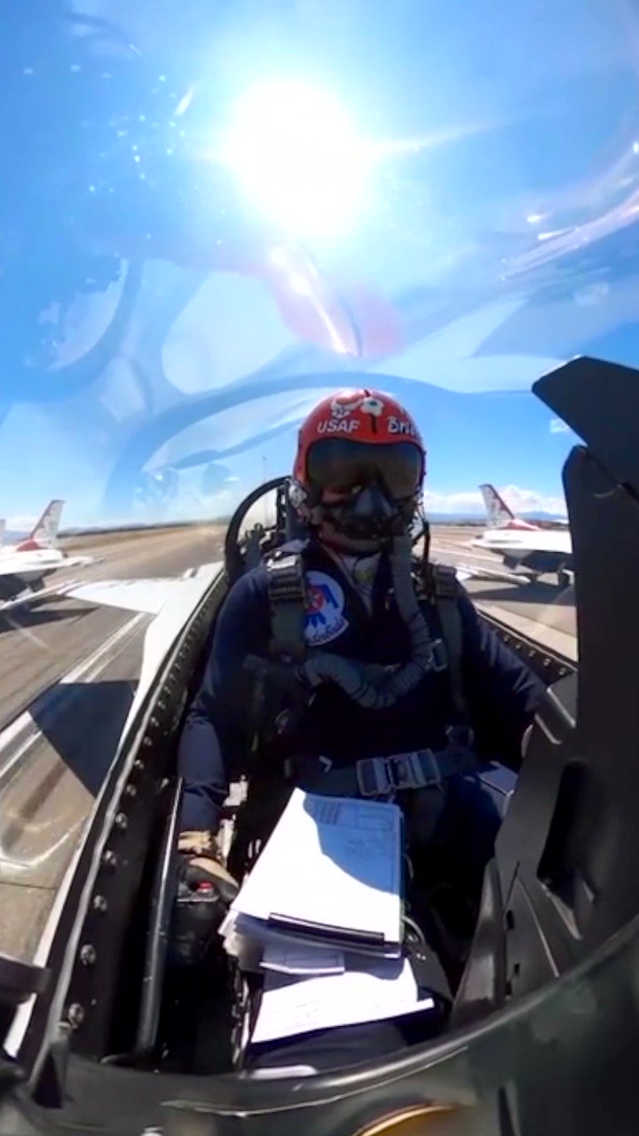 Garmin KC Air Show (KCAirShow) / Twitter