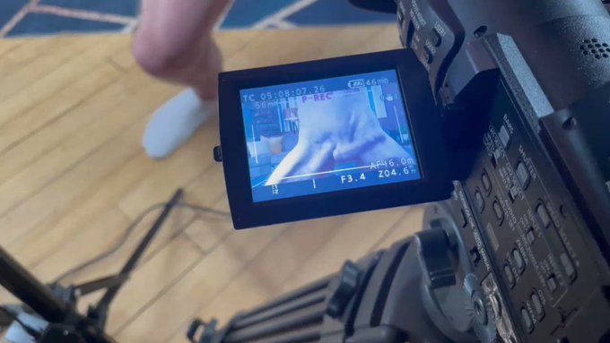 In between takes ? for @BlakeMasonUK ? @timgottfridxxx decided to give us a different kinda show ? https://t