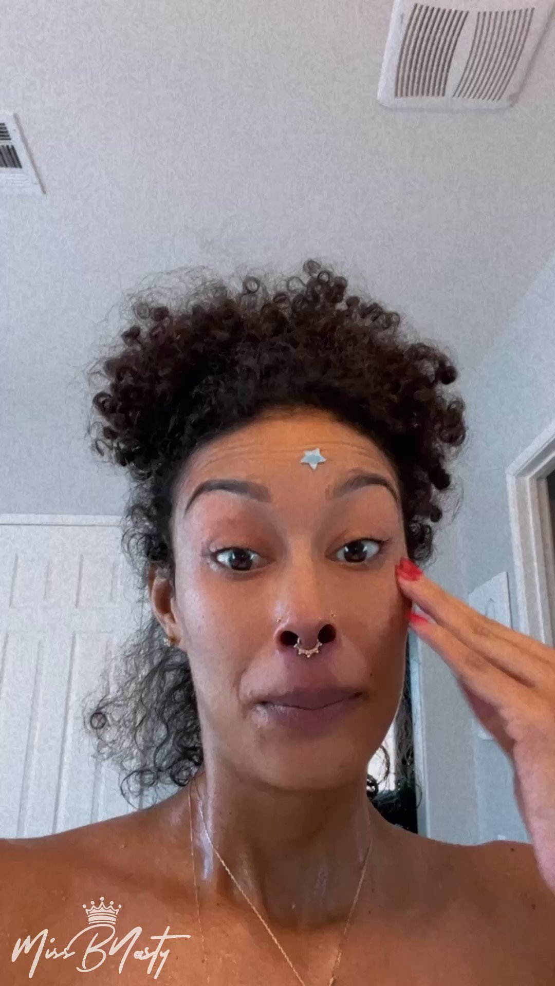 Miss B. Geyser 💦 on Twitter: "Hi, I just got home from the gym and