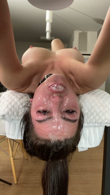 Getting throat fucked while tied down was so wild 😜 I honestly can't believe how much I salivate for<a href="/tag/mvsales"class="tags"><span>#mvsales</span></a>