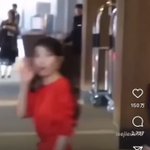なんか愛!韓国の歌手IUさんのボディーガード!