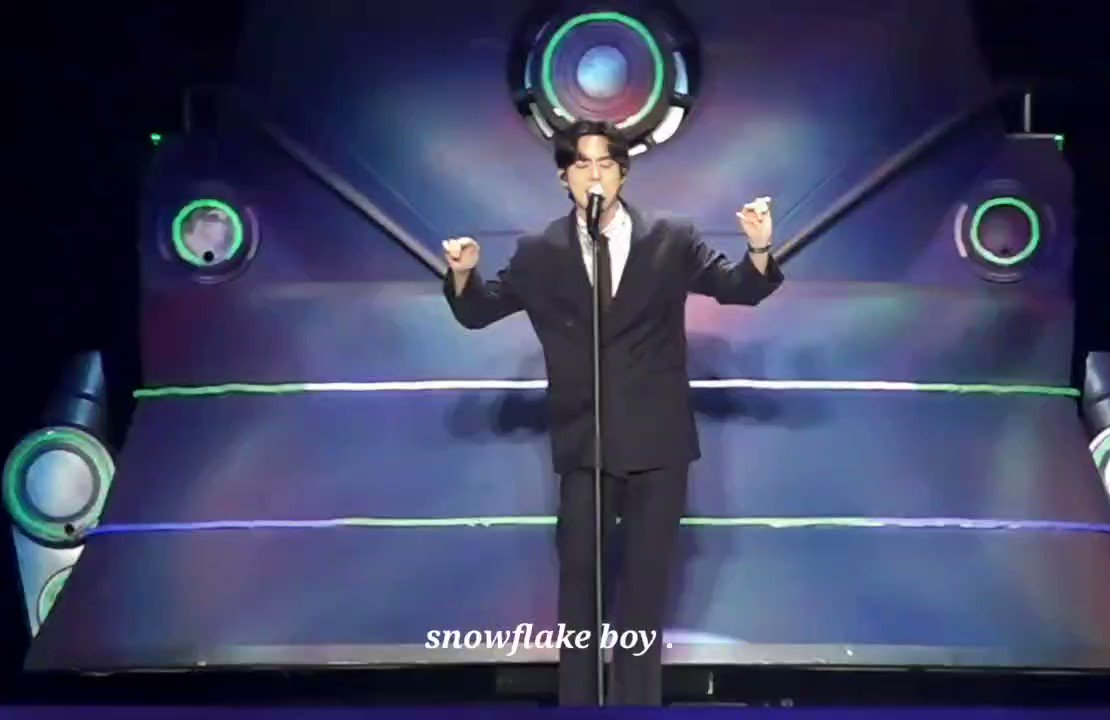 눈꽃소년 ️ 수호 2집 Grey Suit 👔 on Twitter: "220829 SMTOWN LIVE 2022 : SMCU