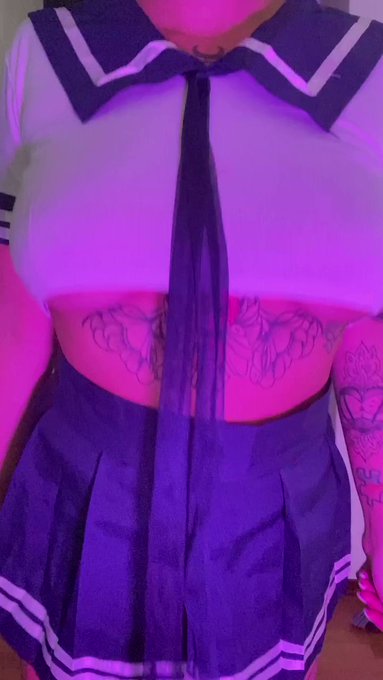 Ciao a tutti zozzoni😘, questo &egrave; il mio nuovo profilo, unitevi ai miei canali per vedere tutti i miei