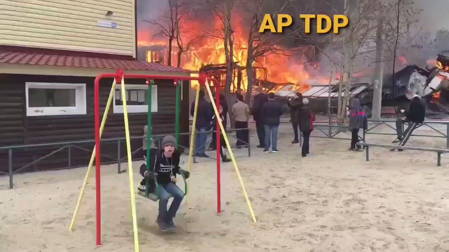 CzAzBQrJGuoujseu?format=jpg&name=900x900