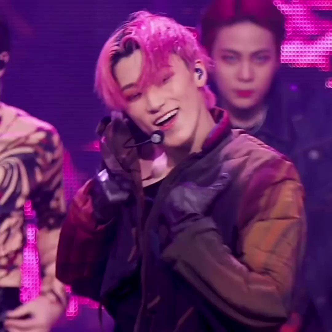 📁 on Twitter "san edit stage presence facial expressions standard of