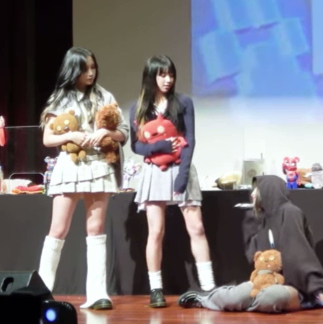 Eda MiChaeng 🐯🐧 POOL DATE 🧸 on X: 