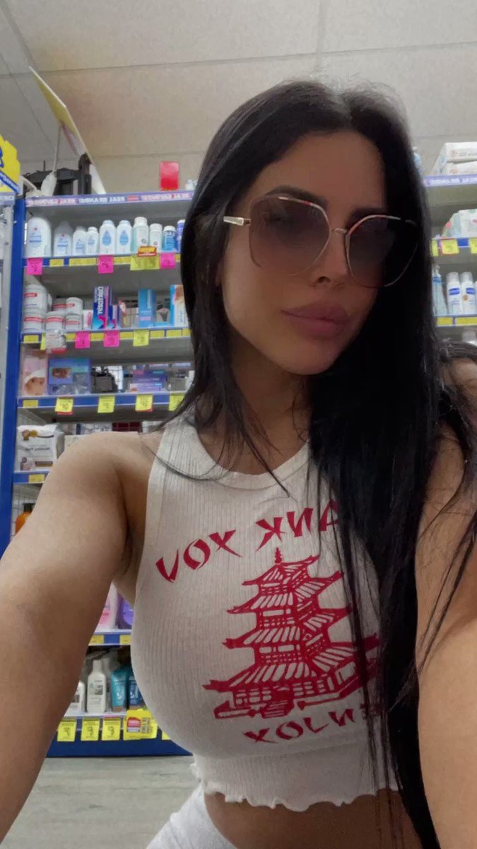 Lily Adrianne on Twitter "What would you do if you saw me in the store? 💫"