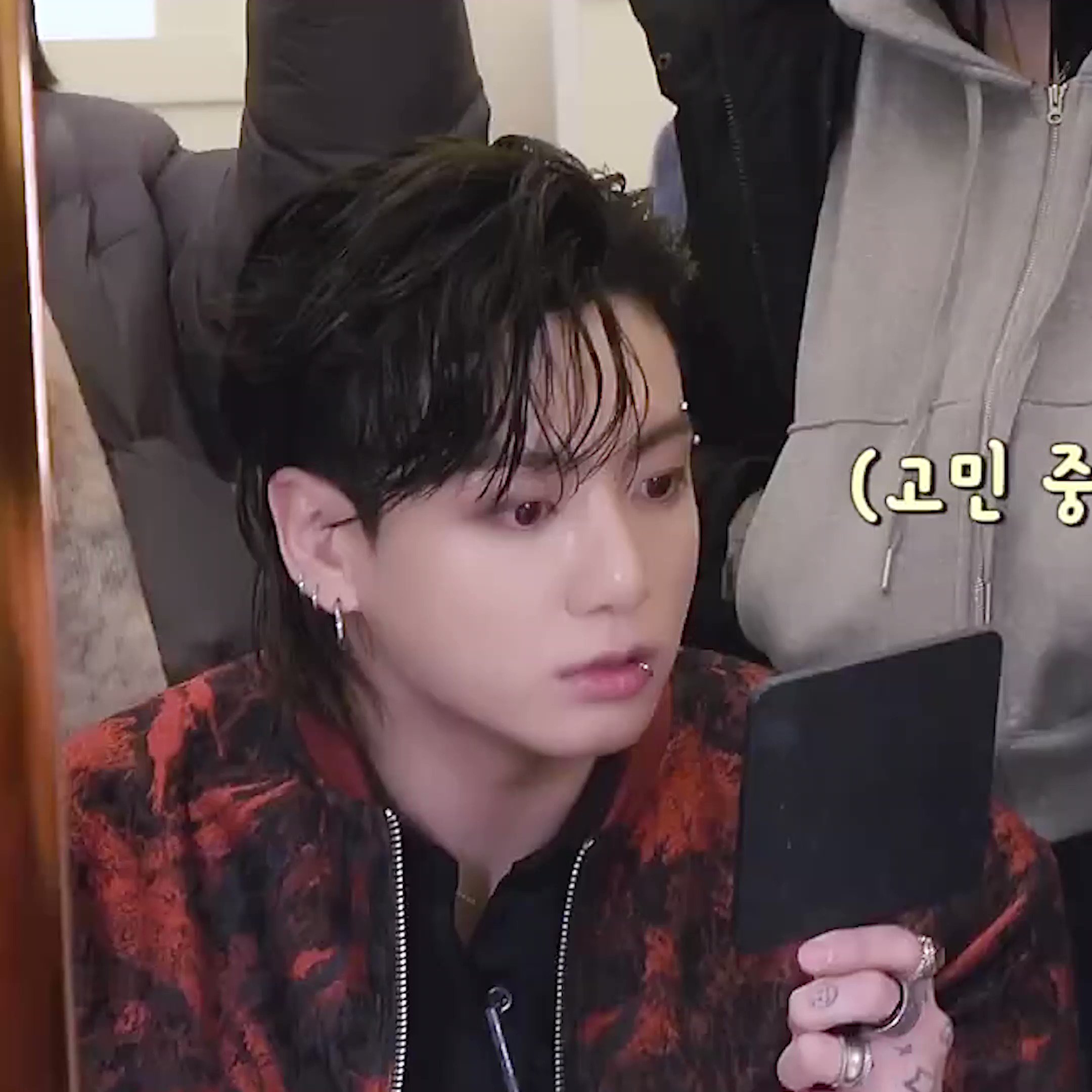 jk-vids-slow-on-twitter-he-s-so-beautiful-https-t-co-4ob924kldd