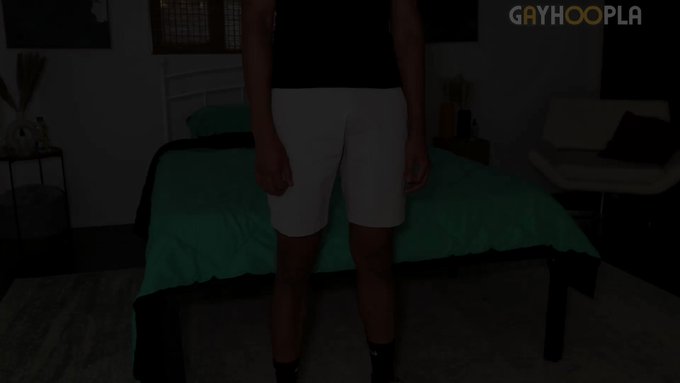 Fresh young stud, David Slinger Has NO LIMITS ?? 

Watch his first #GayHoopla solo scene ---> https://t