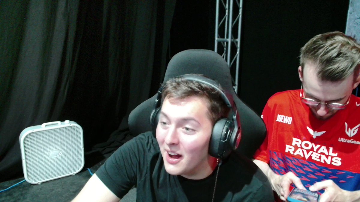Greatness recognizes greatness... @Fifakill_ & @scump collab stream when? π