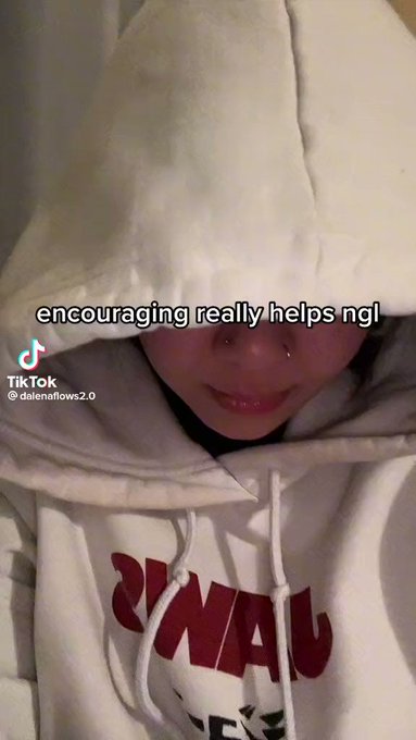 immediately folding #nsfwtw https://t.co/otpvuJZfI4<a href="/tag/nsfwtw"class="tags">#nsfwtw</a>