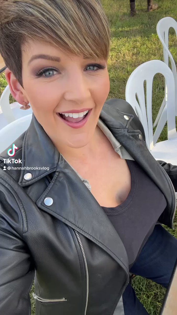 Hannah on Twitter "Follow my TIKTOK vlog