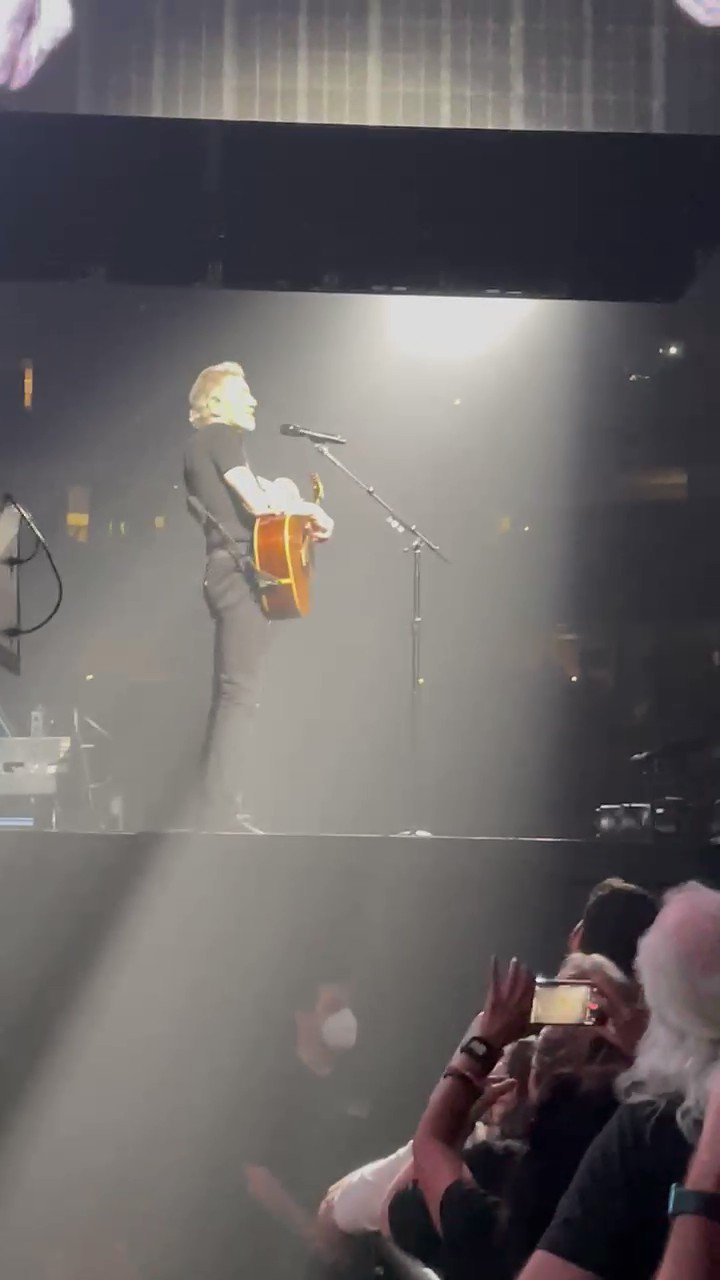 Singing Happy Birthday to Roger Waters in Denver earlier this week. 

Excellent show - happy birthday 