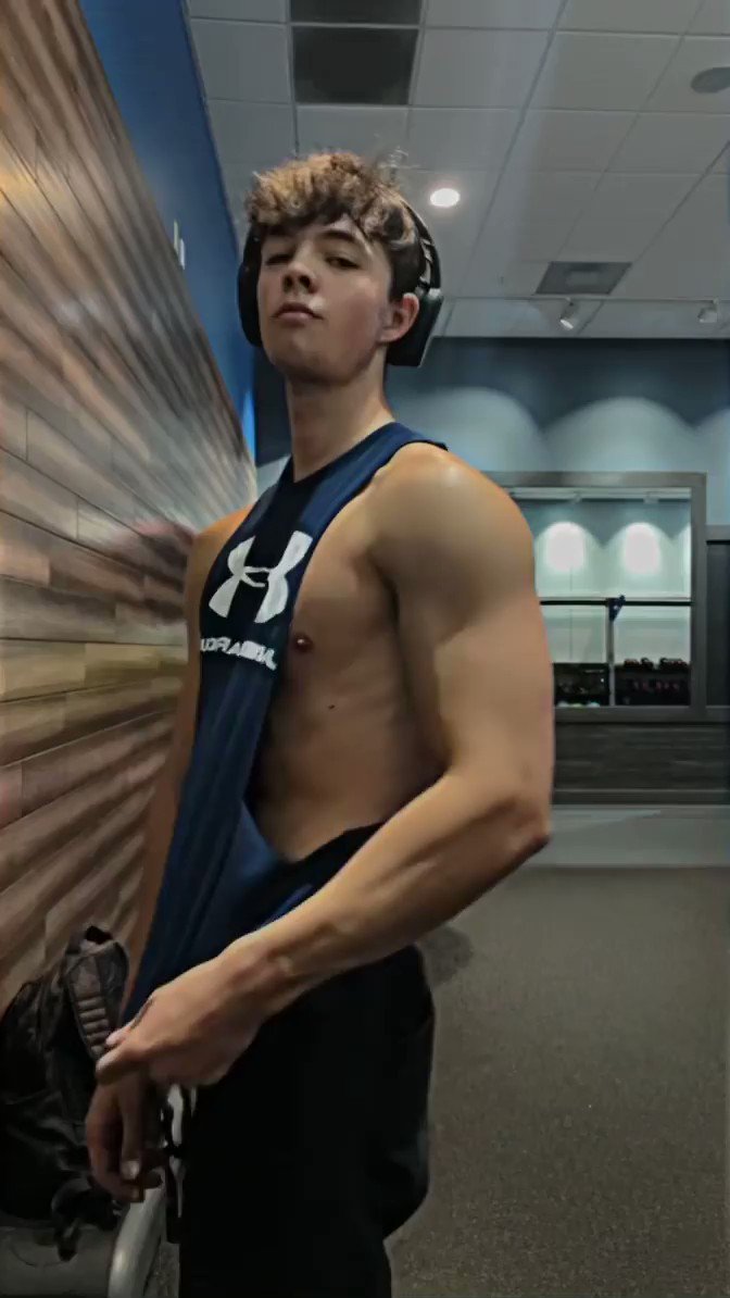 Young FIT 5OO on Twitter "RT 18_fitness_boys Jack Hodges https