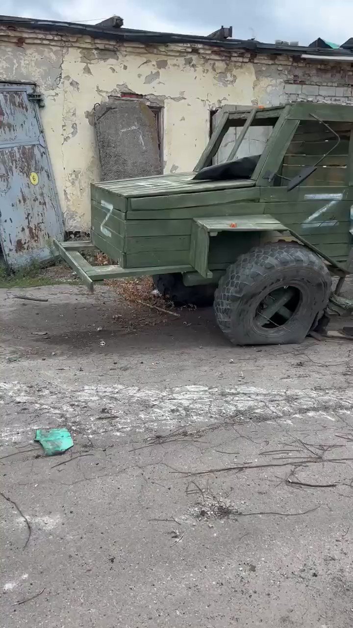 CaucasusWarReport on Twitter "Russian decoy truck with mannequin
