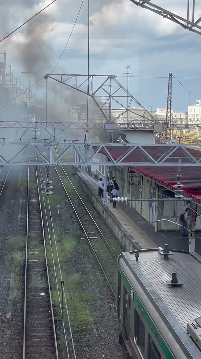 火災 福島県郡山市燧田 東北本線 郡山駅で火事 2番線ホームの休憩室から炎が上がってる 爆発物があるかもしれないとアナウンスで乗客が避難 電車遅延 郡山 9月13日 まとめ部