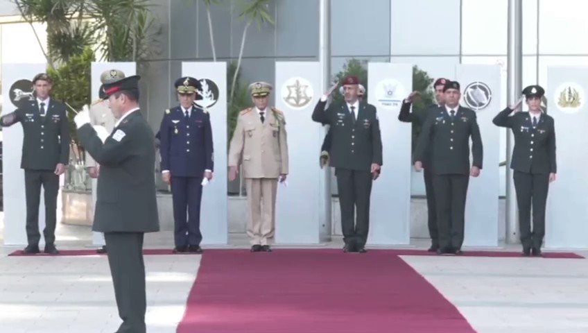الجنرال بلخير يقوم بزيارة رسمية هي الأولى من نوعها إلى إسرائيل